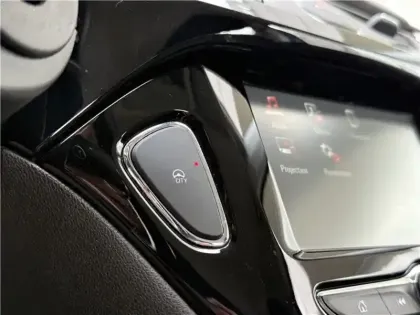 Photo 75 Opel Corsa Gén. V Ph1 NG Excite 3