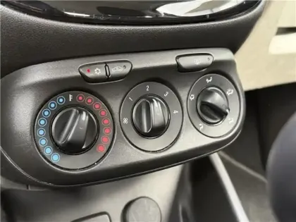 Photo 14 Opel Corsa 1.4 90 CH