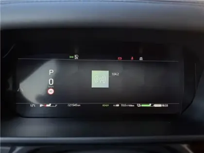 Photo 86 Rover Defender Gén. III (L663) Ph1 Evo X-Dynamic HSE 5