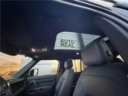 Photo 113 Rover Defender Gén. III (L663) Ph1 Evo X-Dynamic HSE 5