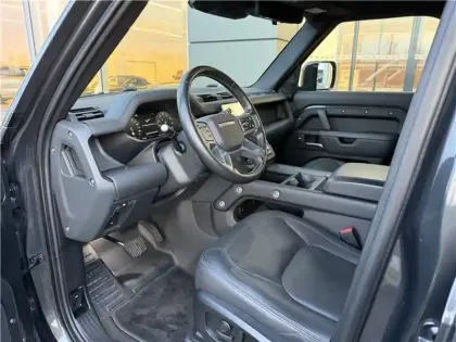 Photo 58 Rover Defender Gén. III (L663) Ph1 Evo X-Dynamic HSE 5