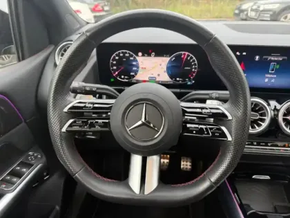 Photo 13 Mercedes Classe B 250 e Hybrid EQ AMG Line