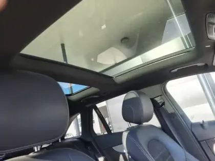 Photo 17 Mercedes Classe GLC GLC 220 d 4MATIC SUV AMG Line