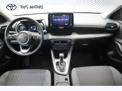 Photo 29 Toyota Yaris Hybride 116h Design Pack .