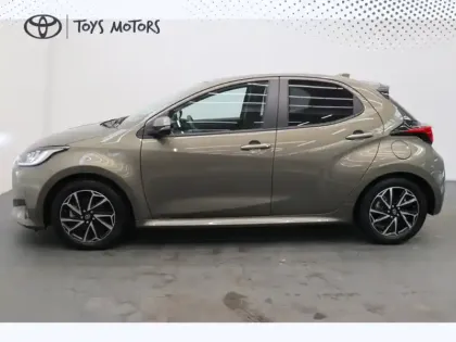 Photo 5 Toyota Yaris Hybride 116h Design Pack .