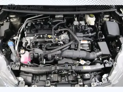 Photo 22 Toyota Yaris Hybride 116h Design Pack .