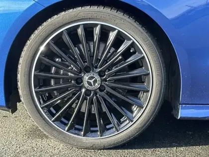 Photo 9 Mercedes CLA Coupé 200 AMG Line