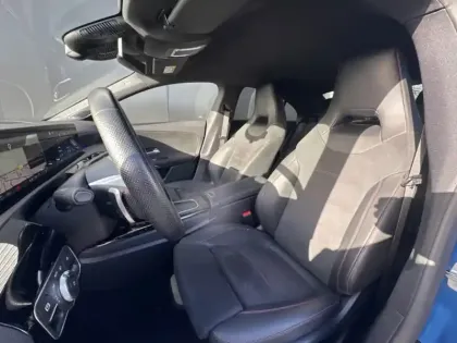 Photo 11 Mercedes CLA Coupé 200 AMG Line