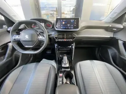 Photo 10 Peugeot 2008 Gén. II Ph1 NG Allure Pack 5