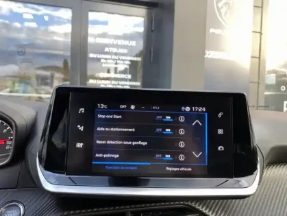 Photo 15 Peugeot 2008 Gén. II Ph1 NG Allure Pack 5