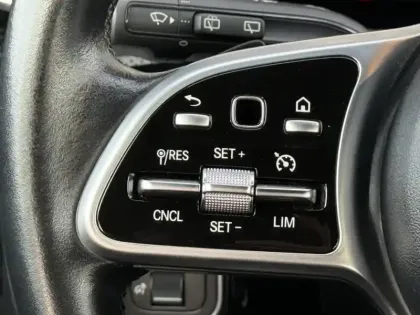 Photo 21 Mercedes Classe A 180 d Progressive Line /177