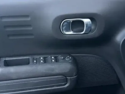 Photo 21 Citroën C3 Aircross BlueHDi 110 S&S BVM6 Shine