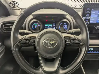 Photo 9 Toyota Yaris Hybride 116h Design