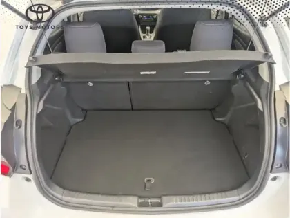 Photo 14 Toyota Yaris Hybride 116h Design