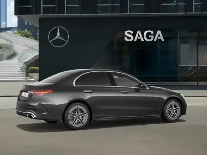 Photo 18 Mercedes Classe C Gén. V (W206) Ph1 AMG Line + 4