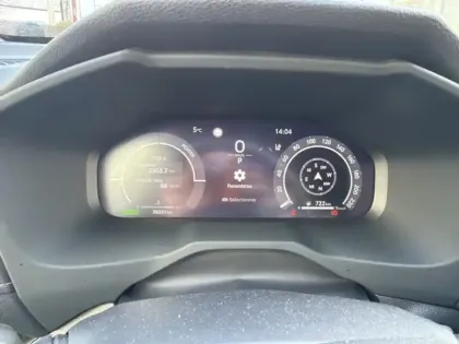 Photo 14 Toyota Rav4 Hybride 2WD 218ch Dynamic