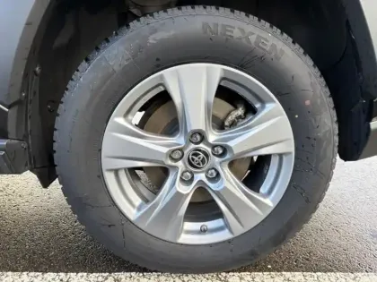 Photo 8 Toyota Rav4 Hybride 2WD 218ch Dynamic