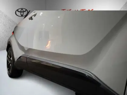 Photo 18 Toyota C-HR 2.0 Hybride 184 GR Sport ch