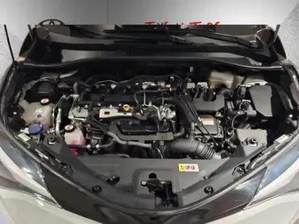 Photo 16 Toyota C-HR 2.0 Hybride 184 GR Sport ch