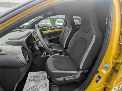 Photo 14 Toyota Aygo 116H GR SPORT JBL VD MC26 CROSSOVER