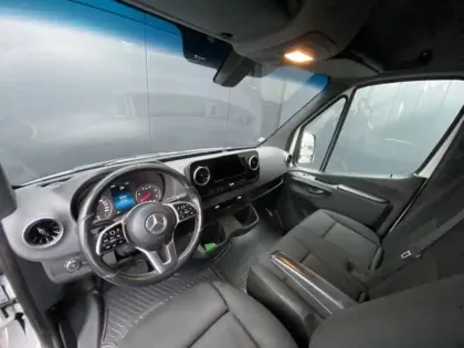 Photo 18 Mercedes Sprinter 214 CDI Fourgon Toit sureleve Standard