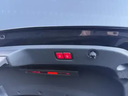 Photo 35 Mercedes CLS 400 d 4MATIC Coupé AMG Line+