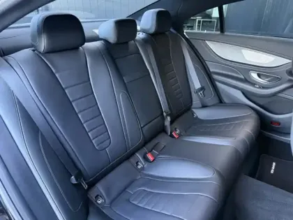 Photo 34 Mercedes CLS 400 d 4MATIC Coupé AMG Line+