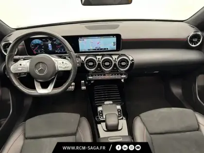 Photo 10 Mercedes Classe A 200 AMG Line