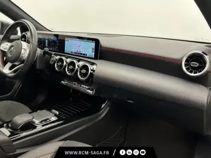 Photo 22 Mercedes Classe A 200 AMG Line