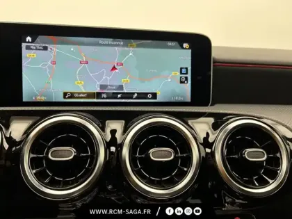 Photo 11 Mercedes Classe A 200 AMG Line