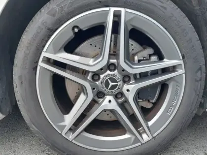 Photo 5 Mercedes Classe A 250 e AMG Line