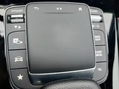 Photo 17 Mercedes Classe A 250 e AMG Line