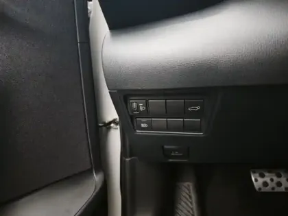 Photo 22 Toyota Yaris Hybride 1.5 HYBRID 130H GR SPORT