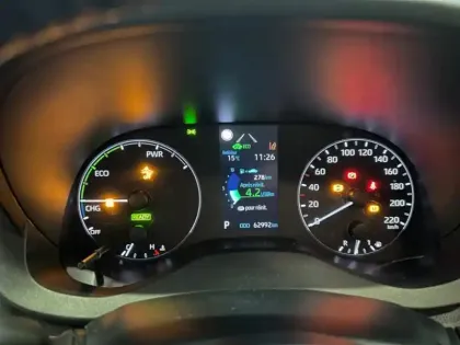 Photo 9 Toyota Yaris Hybride 116h Dynamic