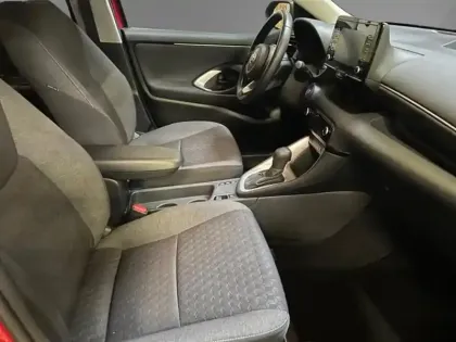 Photo 12 Toyota Yaris Hybride 116h Dynamic