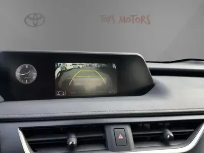 Photo 12 Lexus UX 250H 2WD Pack Confort Business