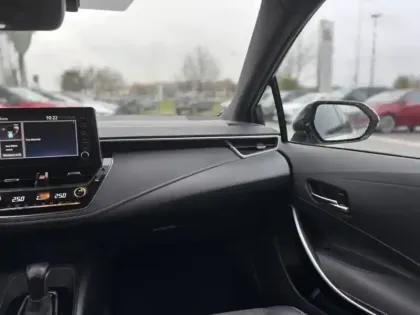 Photo 12 Toyota Corolla Hybride 122h Design