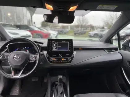 Photo 11 Toyota Corolla Hybride 122h Design