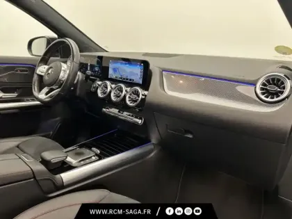 Photo 8 Mercedes GLA 200 d AMG Line