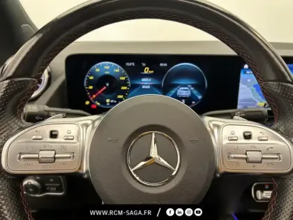 Photo 19 Mercedes GLA 200 d AMG Line