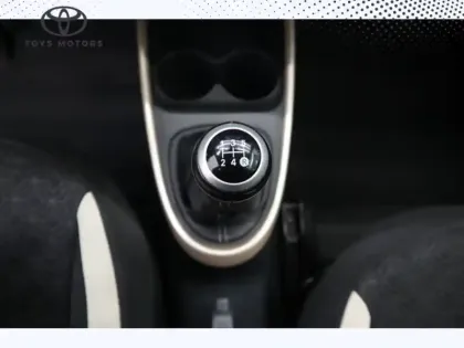 Photo 15 Toyota Aygo 1.0 VVT-i 72 Design