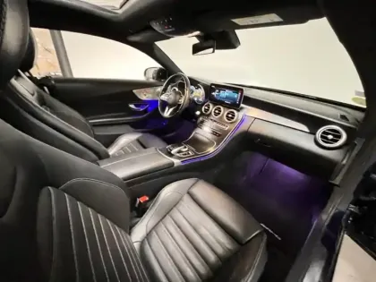 Photo 10 Mercedes Classe C 220 d 4MATIC AMG Line