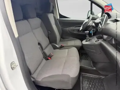 Photo 19 Peugeot Partner  M 650kg BlueHDi 100ch S&S