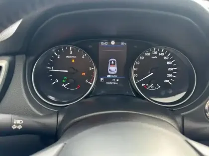 Photo 27 Nissan Qashqai Gén. II (J11) Ph2 N-Connecta 5