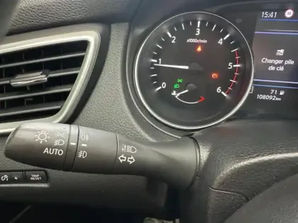 Photo 26 Nissan Qashqai Gén. II (J11) Ph2 N-Connecta 5