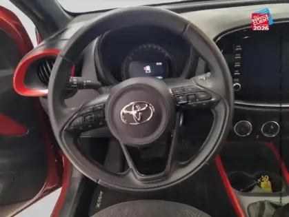 Photo 11 Toyota Aygo  X 1.0 VVT-i 72ch Design