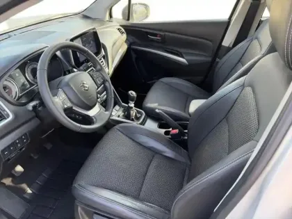 Photo 7 Suzuki S-cross Gén. II Ph1 Style 5