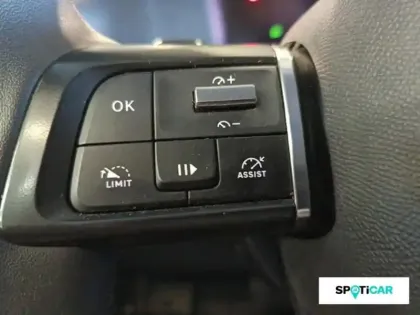 Photo 13 Citroën C4  PureTech 130ch S&S Feel Pack EAT8