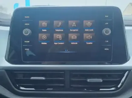 Photo 13 Volkswagen T-roc  1.0 TSI 110ch Life