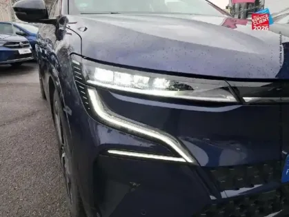 Photo 12 Renault Megane  E-Tech Electric EV60 220ch Iconic super charge